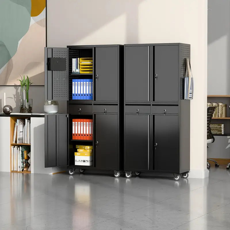 Tool storage cabinet